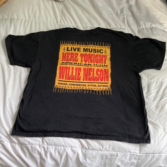 Black Willie Nelson band tee. Mens size XL. - Picture 2 of 3